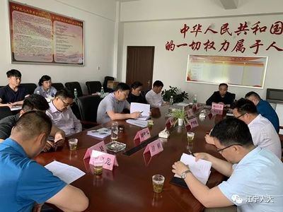 谷里街道人大工委开展水环境污染治理专题视察活动